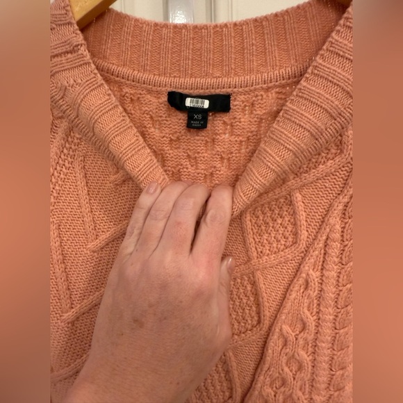 Jcrew Wool Pink Cable Knit Sweater - Picture 3 of 6